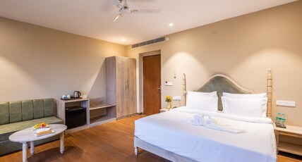 Pallacia A Luxury Hotel Room Type - Elegant Room