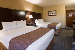 Best Western Plus Plaza by the Green