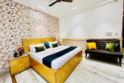 Divine Inn Hotel & Service Apartments, Rajouri Garden