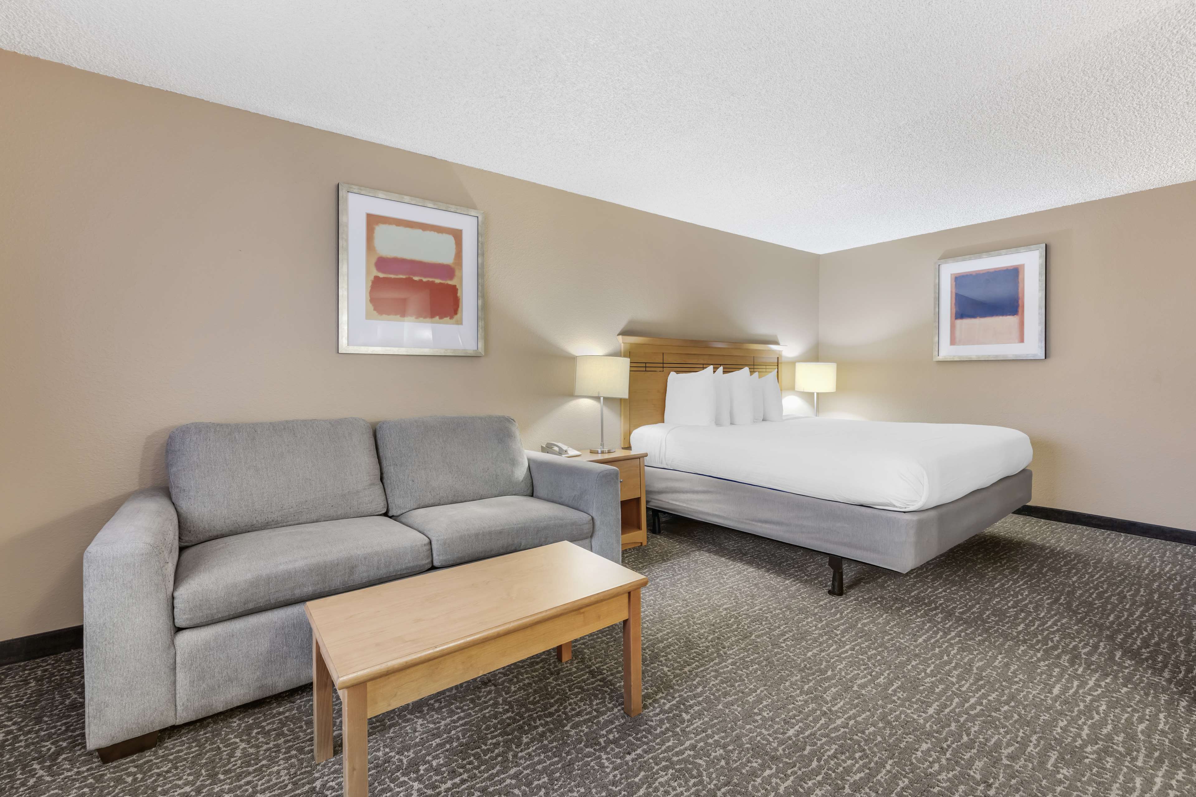 Best Western Aladdin Inn - Tap to explore photos