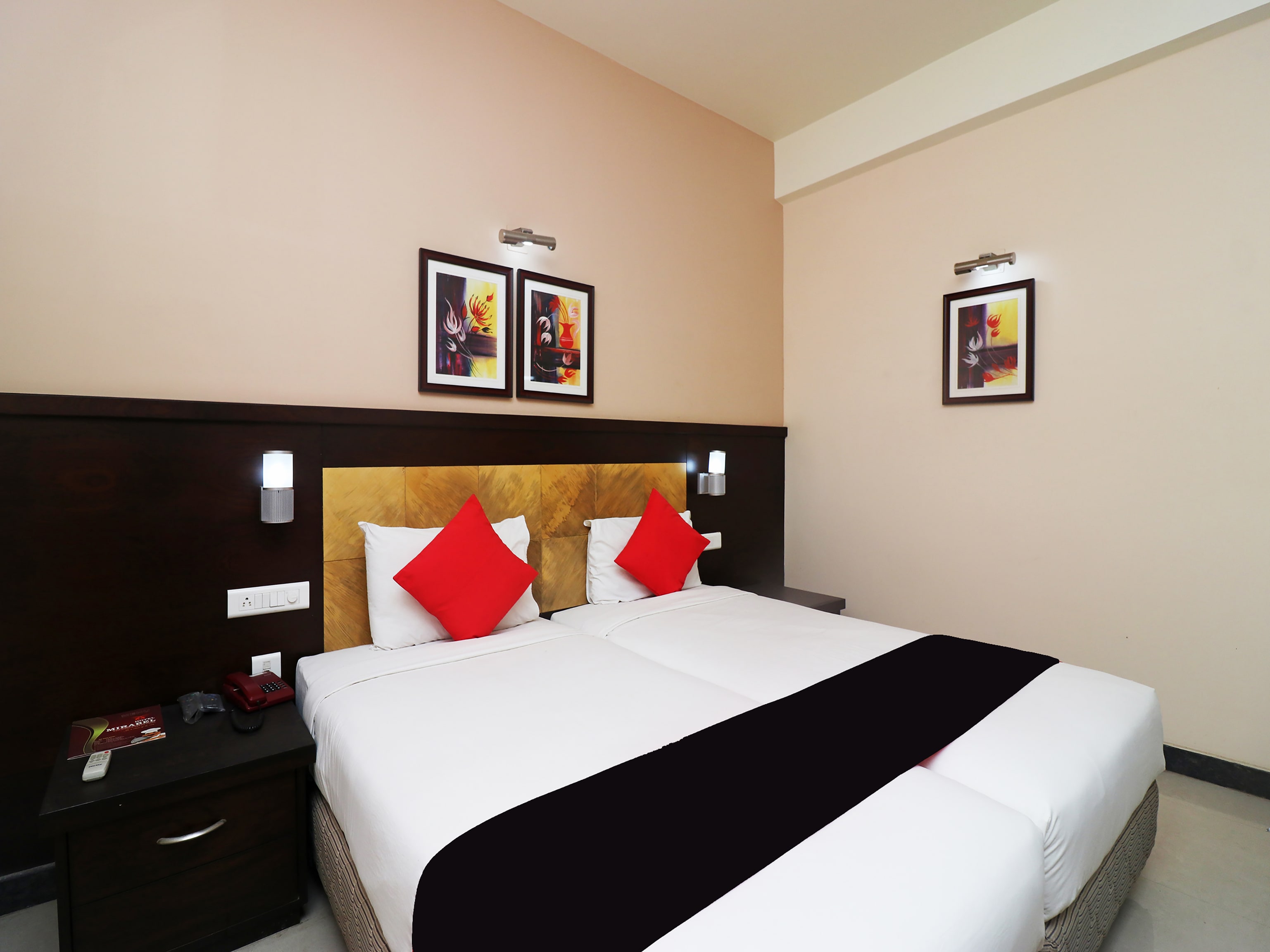 HOTEL MIRABEL - Tap to explore photos