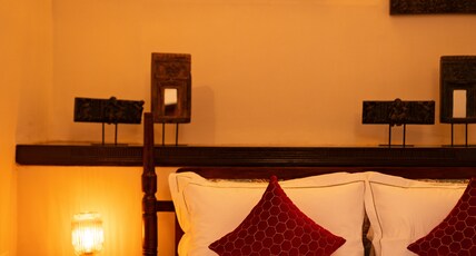 Shambhala Heritage Room Type - Red Room
