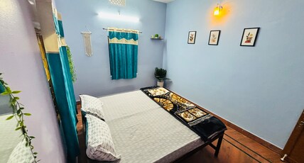 Khamari Nivas Room Type - Room 3 with Shared Washroom