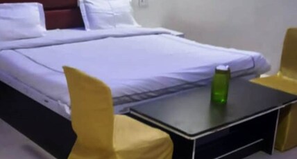 Hotel Green Valley Room Type - Deluxe Room with Air Conditioning