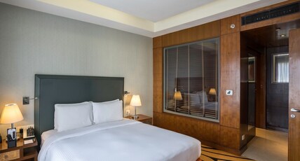 DoubleTree by Hilton - New Delhi NCR Room Type - Terrace Suite with Lounge Access