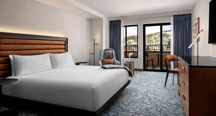 Hotel Alpenrock Breckenridge, Curio Collection by Hilton Room Type - 1 KING BED
