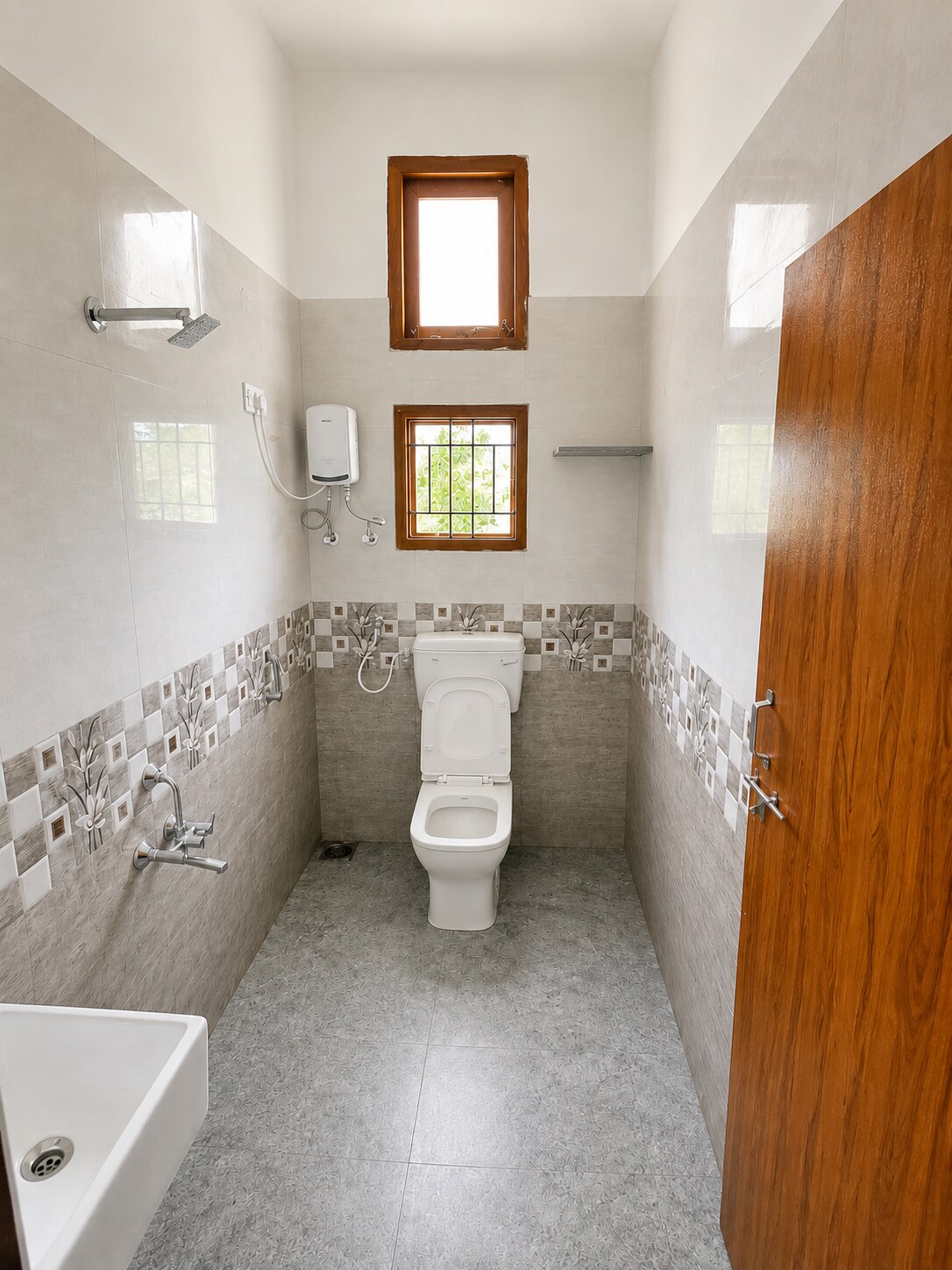 Gokarna white diamond Villa - Tap to explore photos