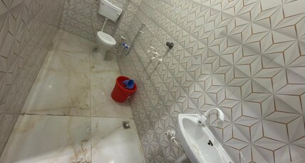 PARK'S HOTEL BHAJOI Room Type - Room No- 106 Ac Room