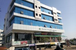 Hotel Parth Executive