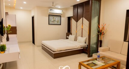 Hotel Heritage Inn Room Type - Royal Suit