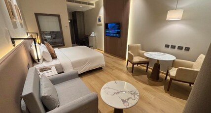 Divine Clarks Inn Suites Room Type - Royal Premium King