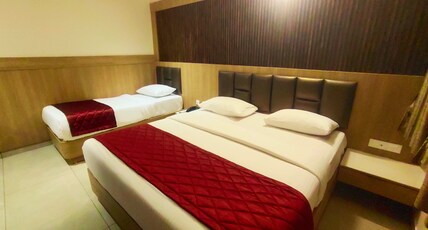 Hotel Royal Stay Room Type - Comfort Triple Bed Room