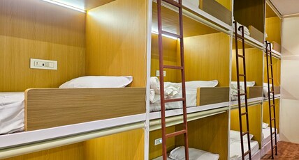 Snooze House Luxury Pods Kalyan Bhiwandi Room Type - Premium Pods- Middle