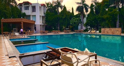 LANDMARK RESORT Room Type - Garden Villa with Private Pool Access LANDMARK RESORT Room Type - Garden Villa with Private Pool Access