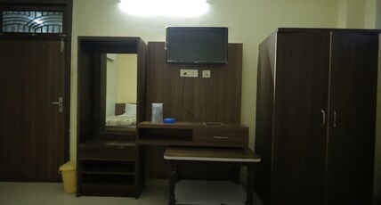 Kanha Hotel & Restaurant, Chitrakoot Room Type - Cozy Family Room