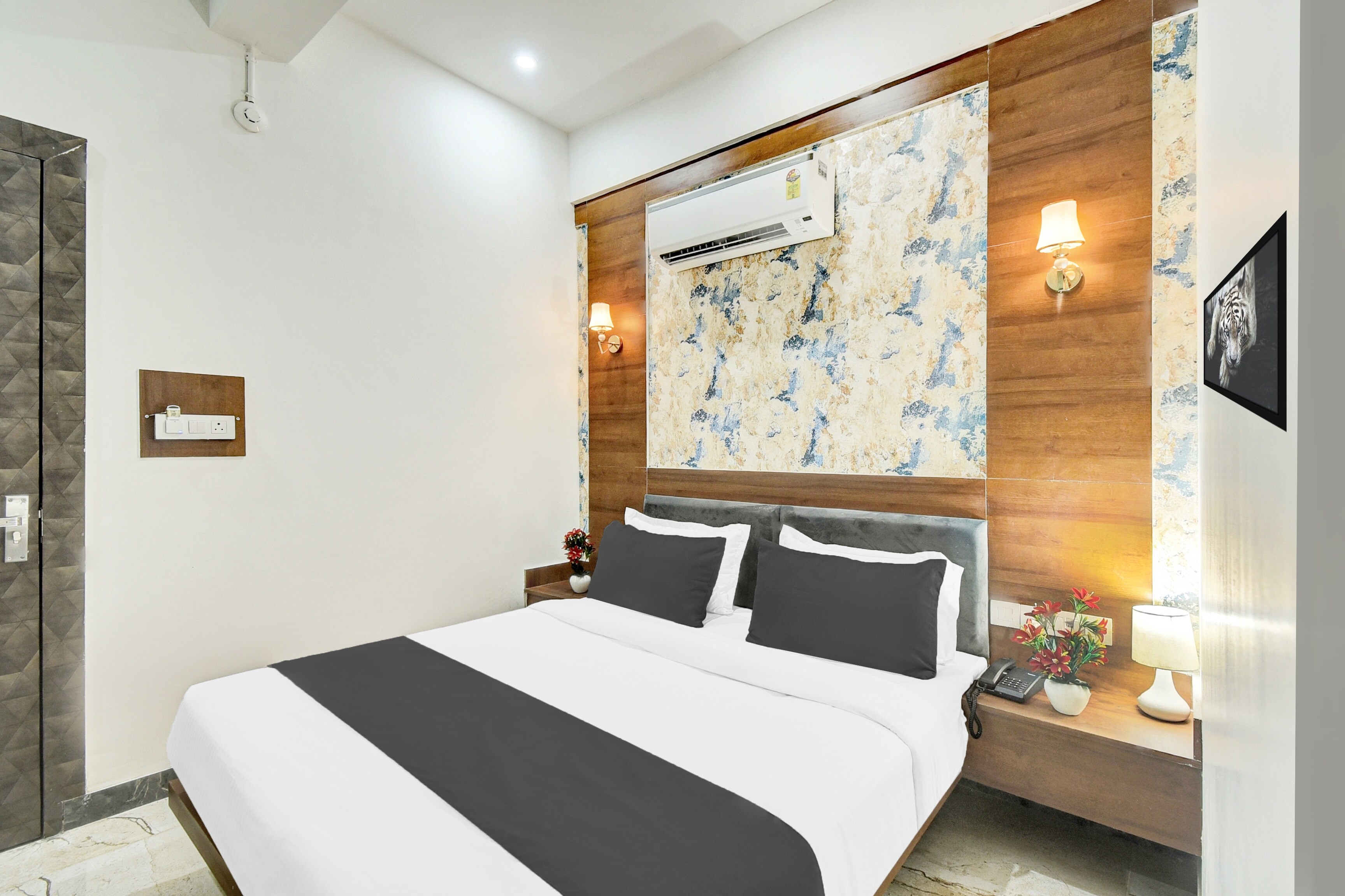 Hotel O Swastik Holidays - Tap to explore photos