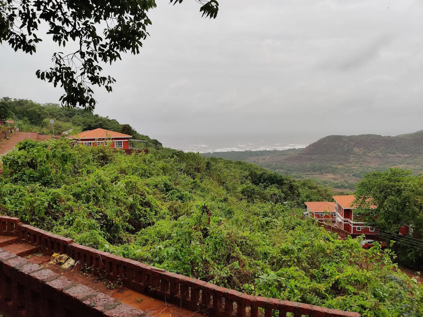 SAGARSAAD HIGH HILL RESORT LADGHAR - Tap to explore photos