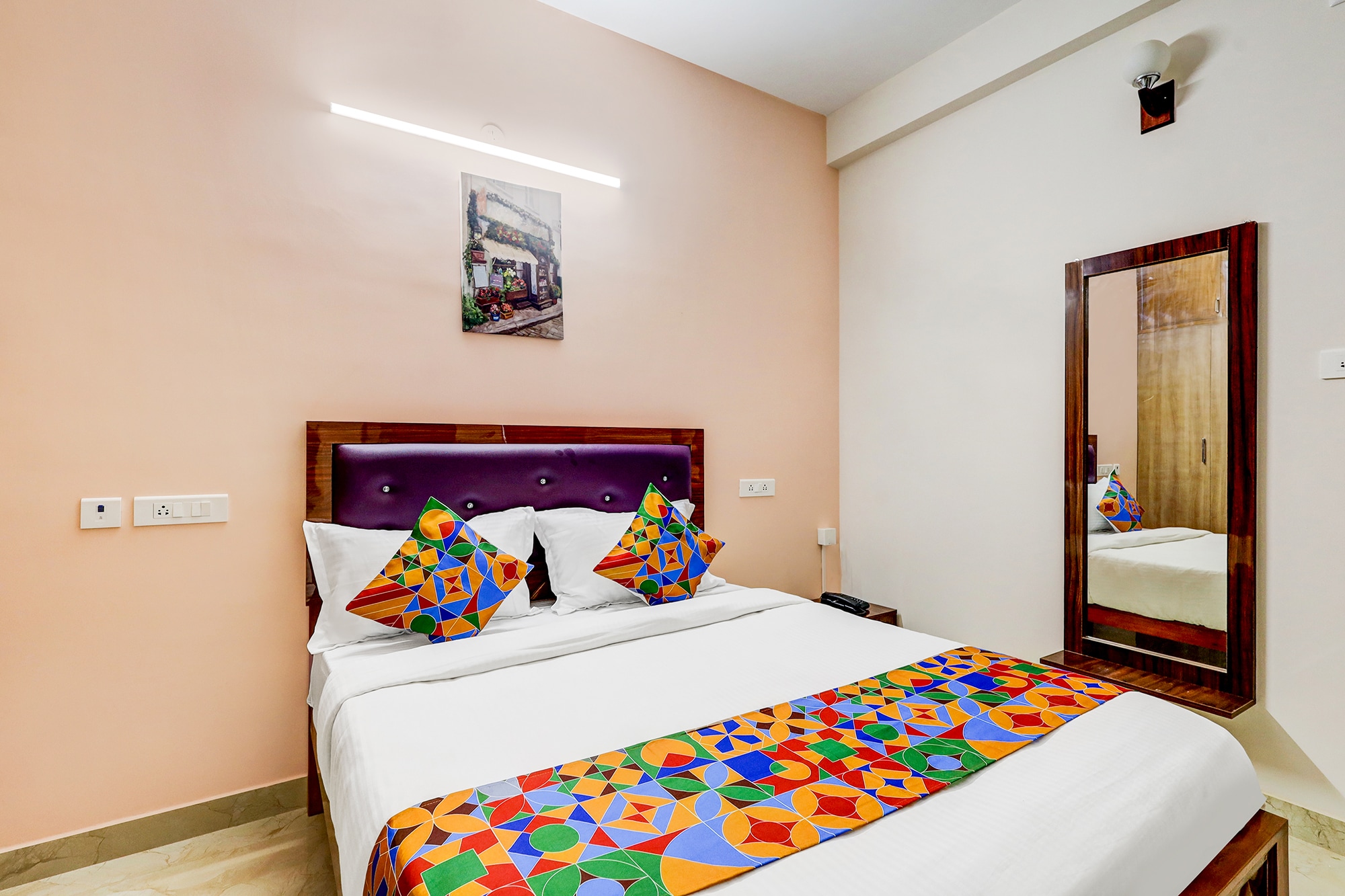 FabHotel Home Tree Service Apartment I - Valasaravakkam - Tap to explore photos