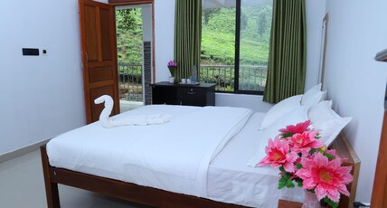 Peace Valley | Tea-Plantation Homestay Room Type - Standard  Family Room