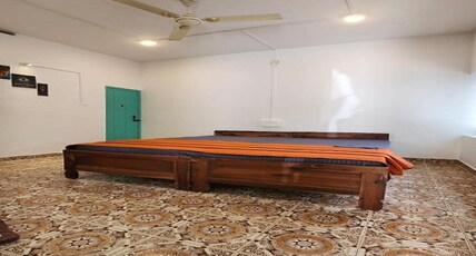 Cliff County Room Type - DELUXE DOUBLE AC