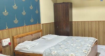 Anjali Palace and Suites Room Type - Deluxe AC Double King Bed