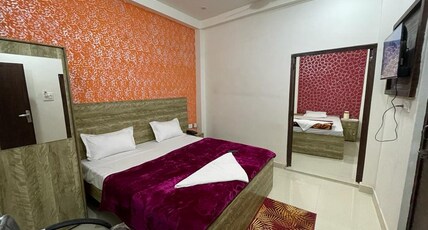 Vrinda Holidays Room Type - Family Suite 2x Double Bed