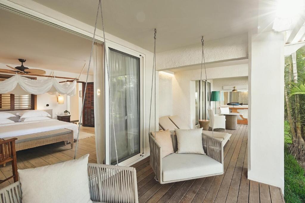 Paradise Cove Boutique Hotel - Tap to explore photos