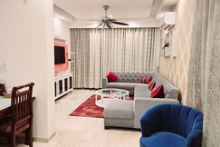 Kamz homestay chandigarh 35