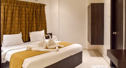 Hotel Rajashree Room Type - Deluxe AC Room
