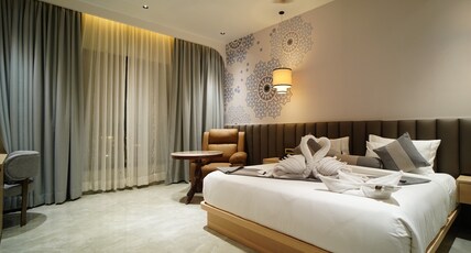 Royal Heritage Hotel And Resort Room Type - Royal Premier Executive