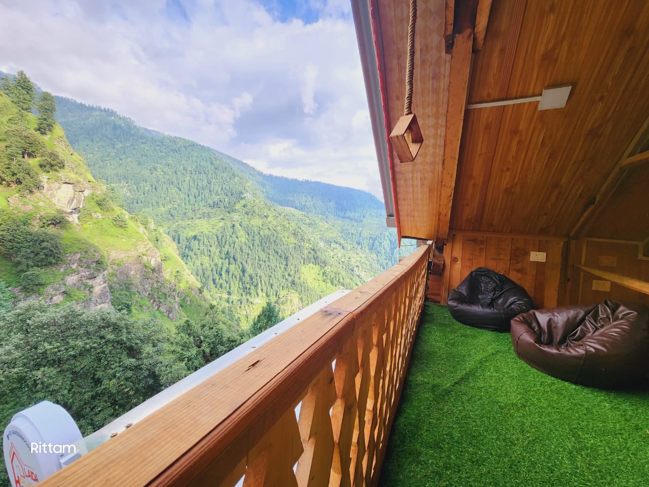 Himalayan Duplex Retreat - Tap to explore photos