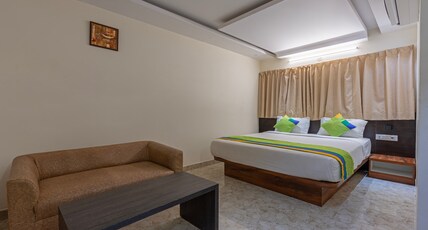 Treebo Sai Fortune Gateway Room Type - Standard Room