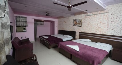 Swagat Palace Room Type - Deluxe Ac Room