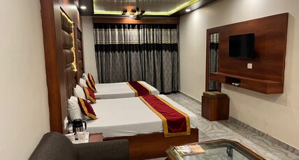 Hotel shanker Palace@ Katra Main Market Room Type - Quad Four Bedded Early Check In @ 5 Am (Subject to Availability) Hotel shanker Palace@ Katra Main Market Room Type - Quad Four Bedded Early Check In @ 5 Am (Subject to Availability)