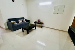 Cozy 2bhk apartment near airport