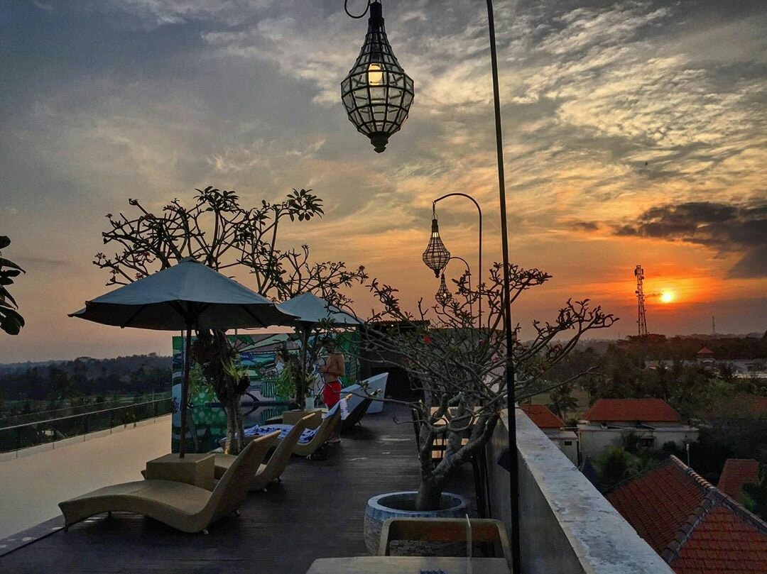 Maxone Ubud - Tap to explore photos