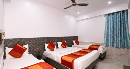 Hotel STAR Near Railway Station Room Type - Executive Triple Bed Room