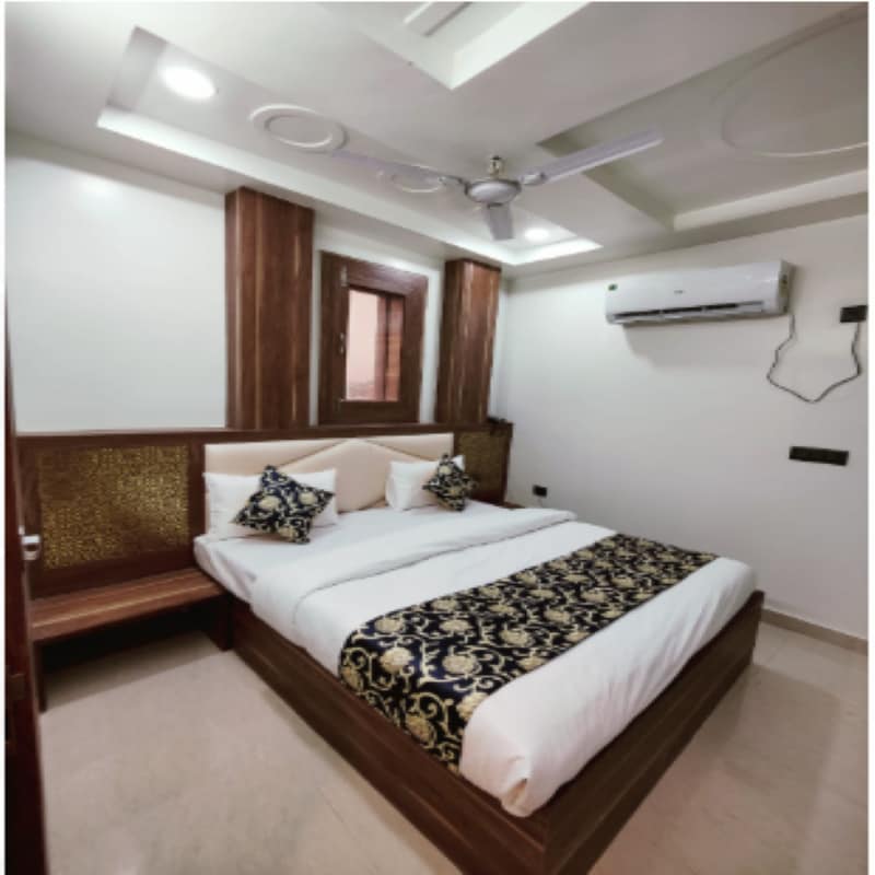 Hotel Royal Vrindavan - Tap to explore photos