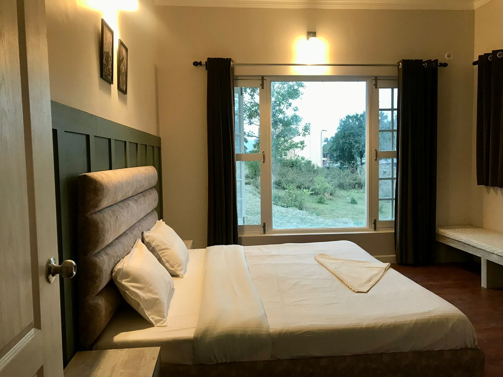Manorita Villa 4 BHK Villa - Tap to explore photos