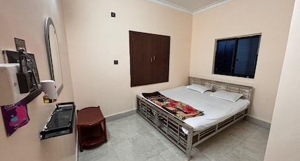 MAA BANQUET AND ROOMS Room Type - STANDARD ROOMS MAA BANQUET AND ROOMS Room Type - STANDARD ROOMS