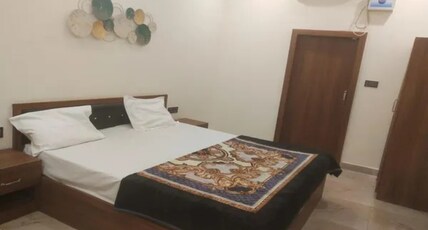 FabHotel The Dayals & Lawns Room Type - Deluxe Room