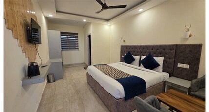 Hushvan Resorts Room Type - Premium Room