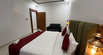 A K S INTERNATIONAL Room Type - SUITE ROOM