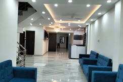 Hotel new trikuta inn