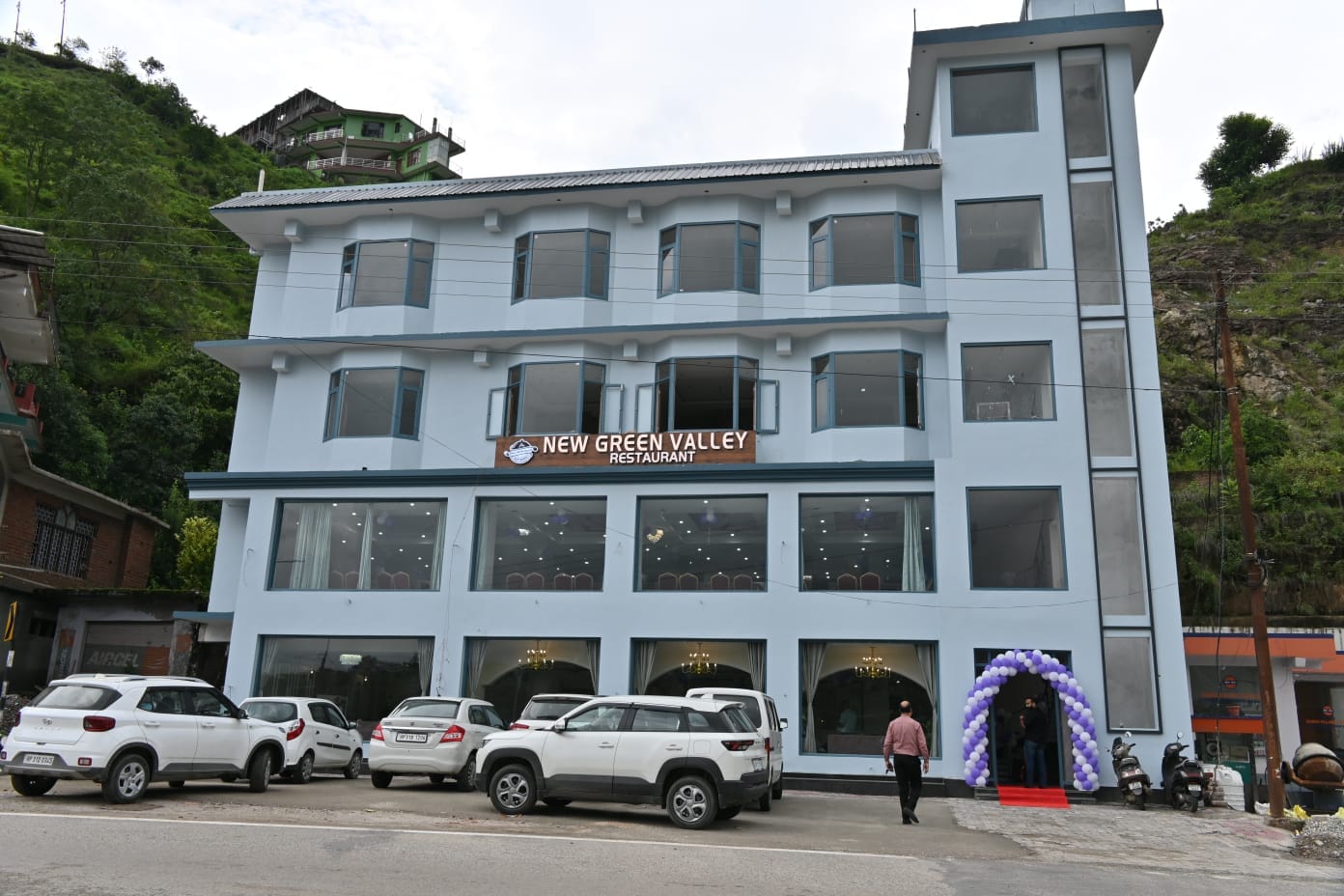 New Green Valley Hotel And Restaurant - Tap to explore photos