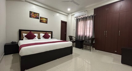 D Courtyard Inn Room Type - Corporate Room