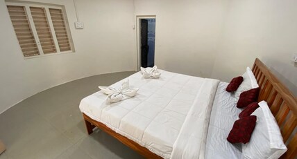 Radhe Farm (200m from Devaliya park) Room Type - Deluxe Room With Air Cooler & Private Seating