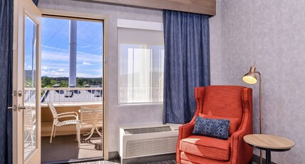 Hilton Garden Inn Bend Room Type - 2 QUEENS WITH BALCONY