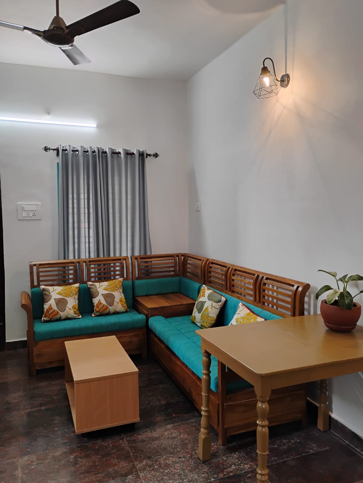 Blue Cove - Tap to explore photos