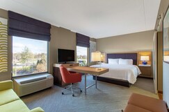 Hampton Inn & Suites by Hilton Albany-Airport